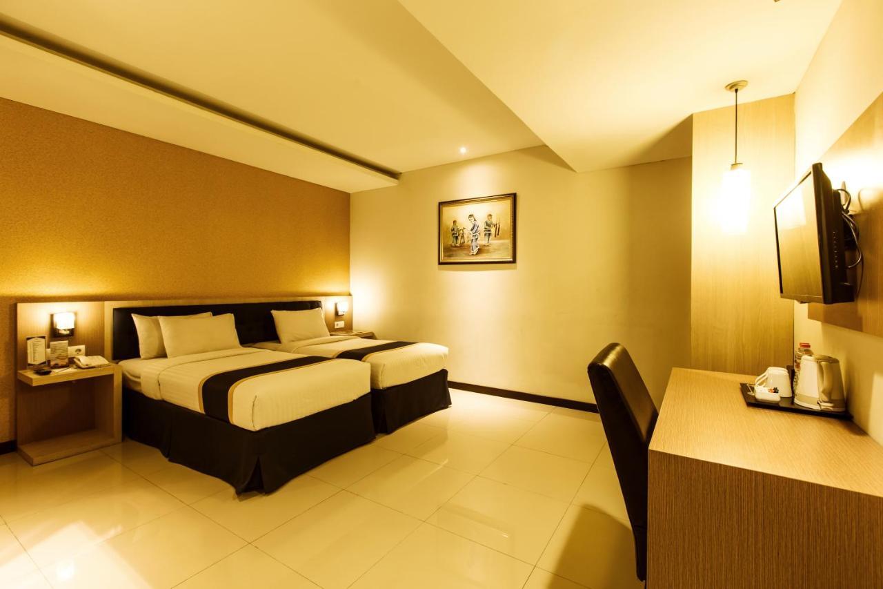 D'Best Hotel Pasar Baru Μπαντούνγκ Εξωτερικό φωτογραφία