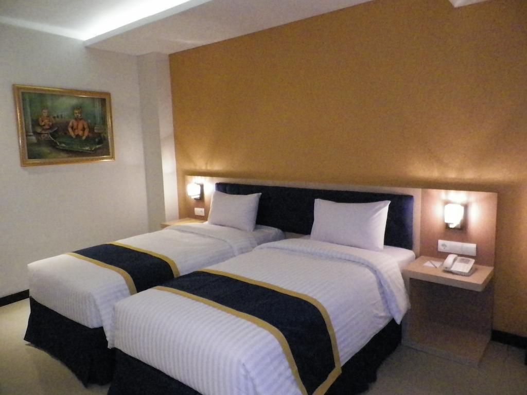 D'Best Hotel Pasar Baru Μπαντούνγκ Δωμάτιο φωτογραφία