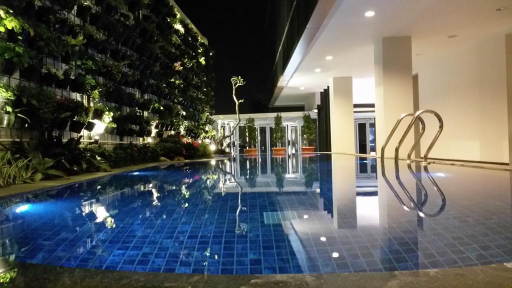 D'Best Hotel Pasar Baru Μπαντούνγκ Εξωτερικό φωτογραφία